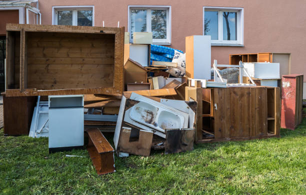 Best Garage Cleanout Services  in Sconsin Dells, WI